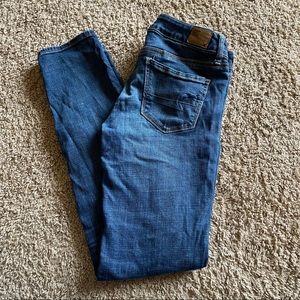 American Eagle skinny jeans size 6